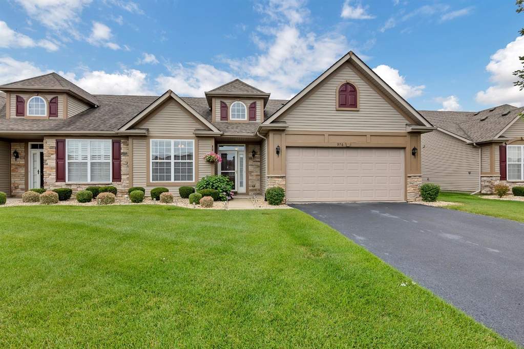 976 Rockwell Lane, Dyer, IN 46311 MLS 478406 properties NW Indiana