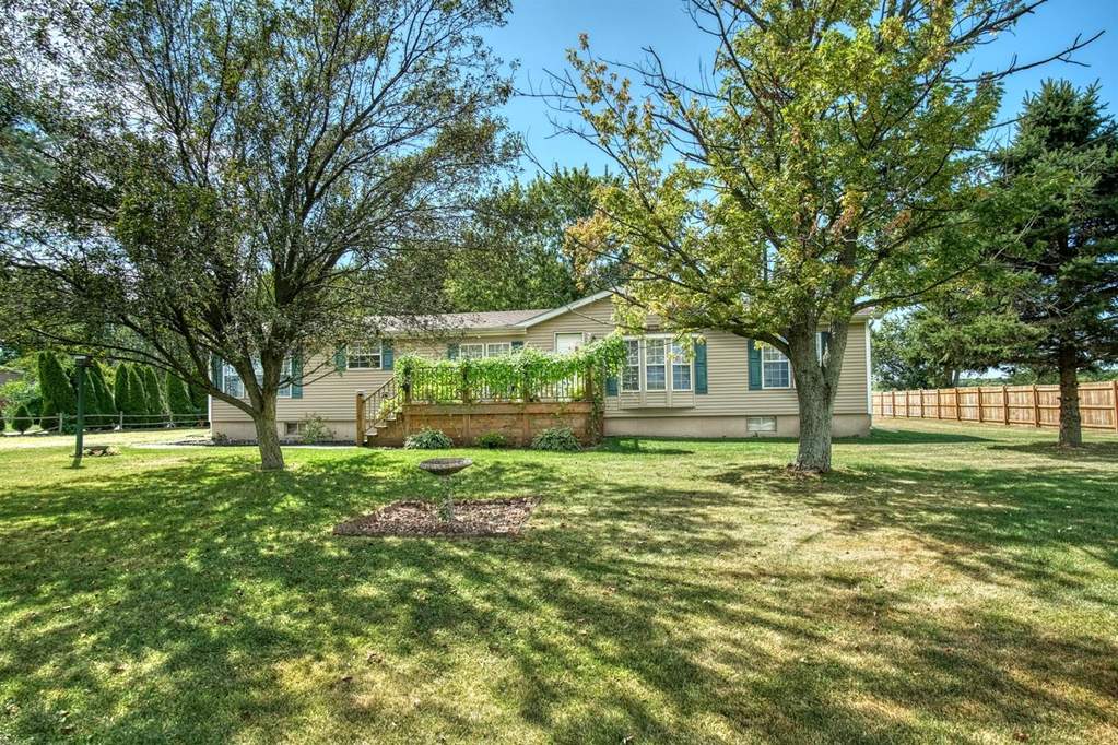 16400 Clay Street, Hebron, IN 46341 MLS 480777 properties NW Indiana