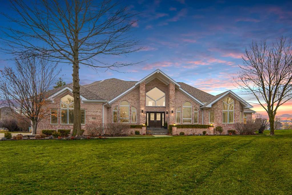 708 Royal Dublin Lane, Dyer, IN 46311 MLS 481888 properties NW