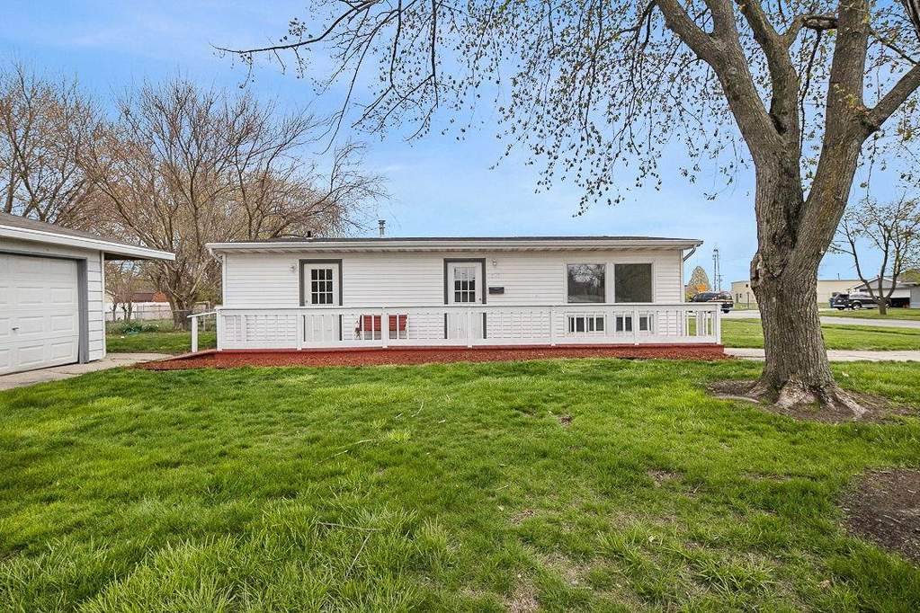 501 Edmond Drive, Dyer, IN 46311 MLS 491498 properties NW Indiana