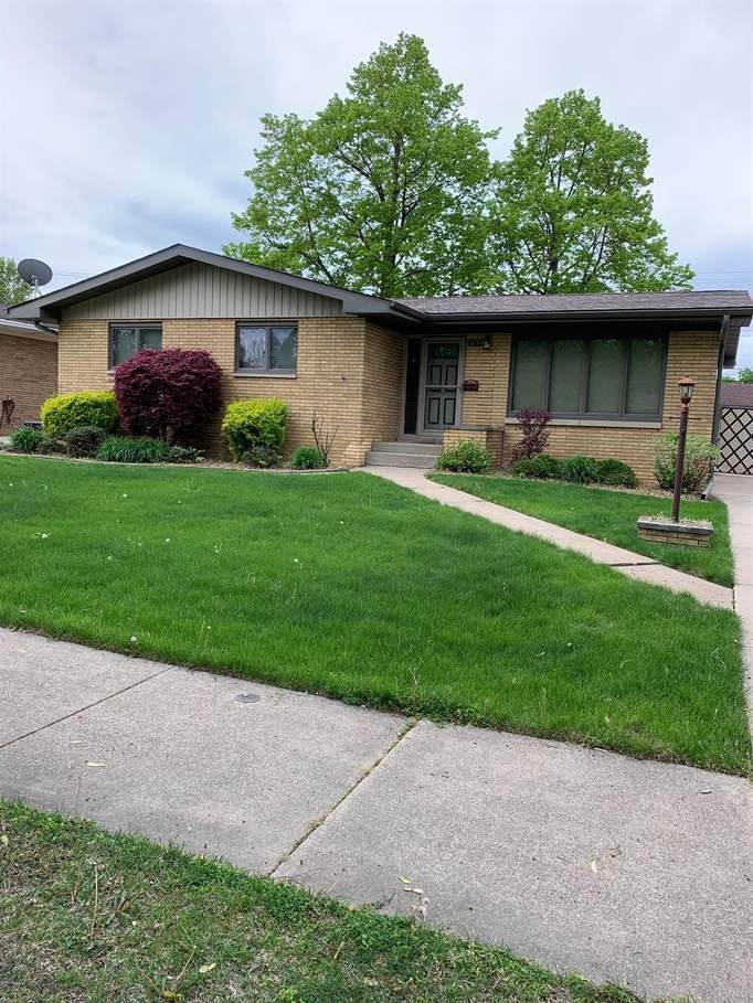 8154 Woodlawn Avenue, Munster, IN 46321 MLS 492592 properties NW