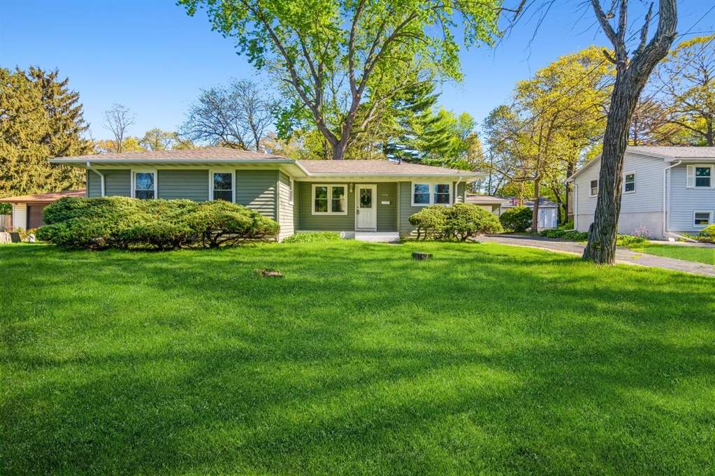 1010 E 40th Place, Griffith, IN 46319 MLS 493013 properties NW