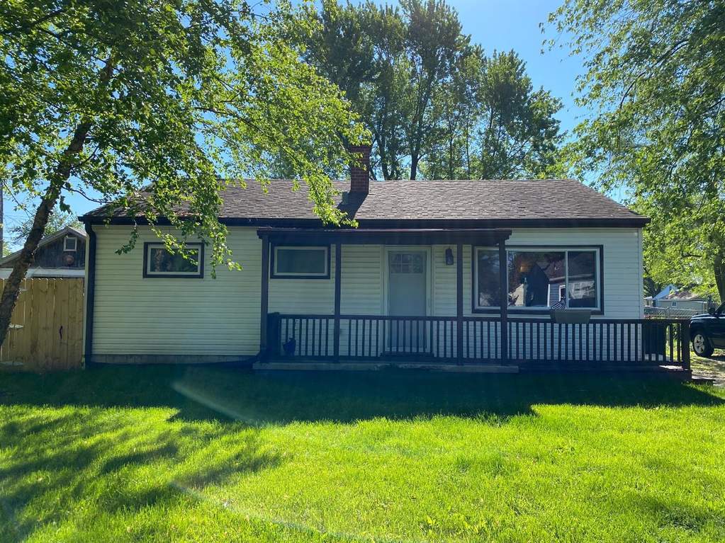 310 Prairie Street, Crown Point, IN 46307 MLS 493935 properties