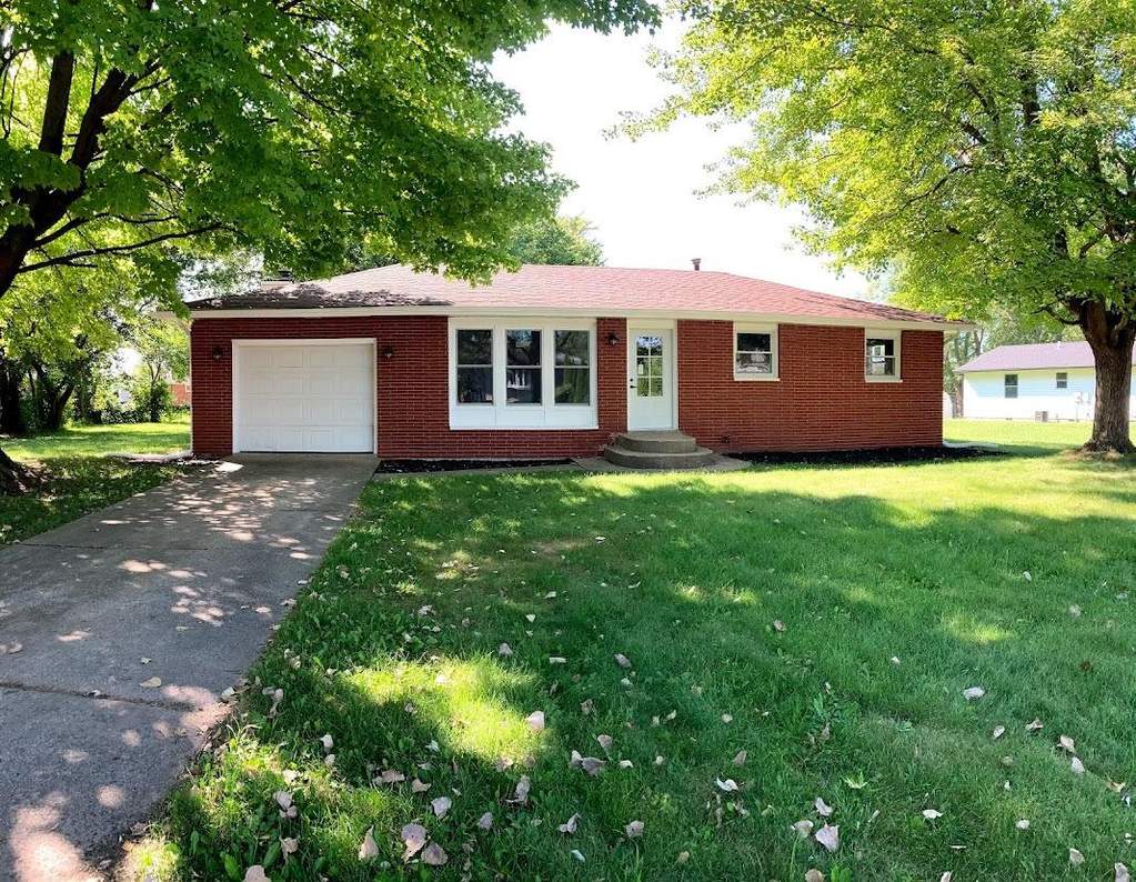 221 Crestwood Drive, Michigan City, IN 46360 MLS 499315