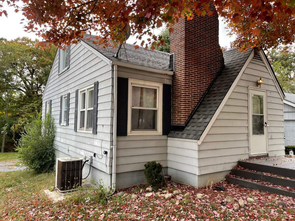 30 Indian Trail, Merrillville, IN 46410 MLS 526645 properties NW