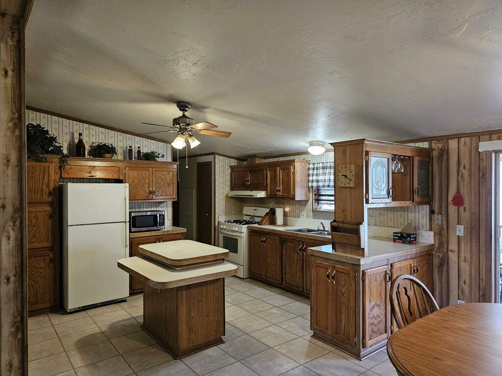 4900 E 150 N, Knox, IN 46534 MLS 801764 properties NW Indiana