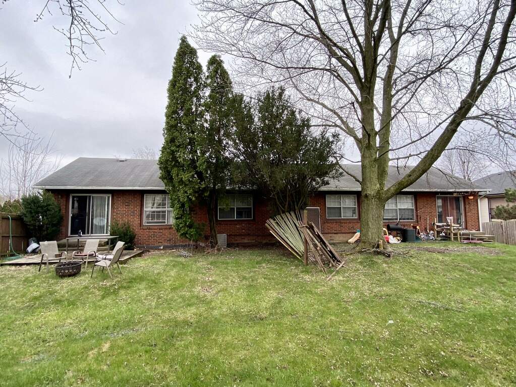 456458 Fairway Drive, Valparaiso, IN 46385 MLS 804094 properties