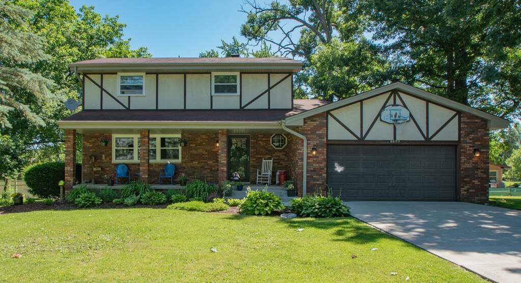 8693 Durbin Lane, Crown Point, IN 46307 MLS 805434 properties NW Indiana