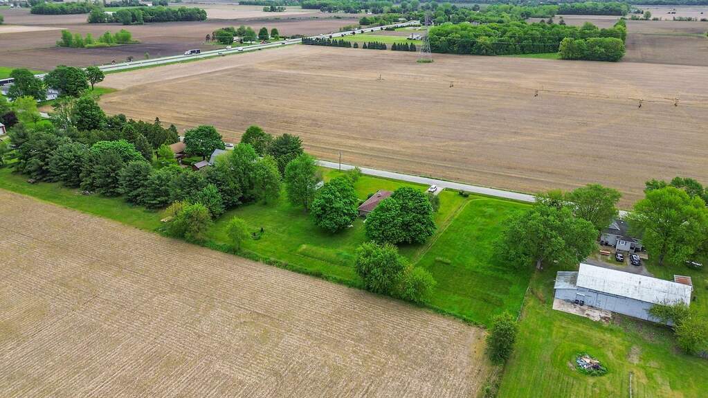 56729 Tulip Road, New Carlisle, IN 46552 - View 6