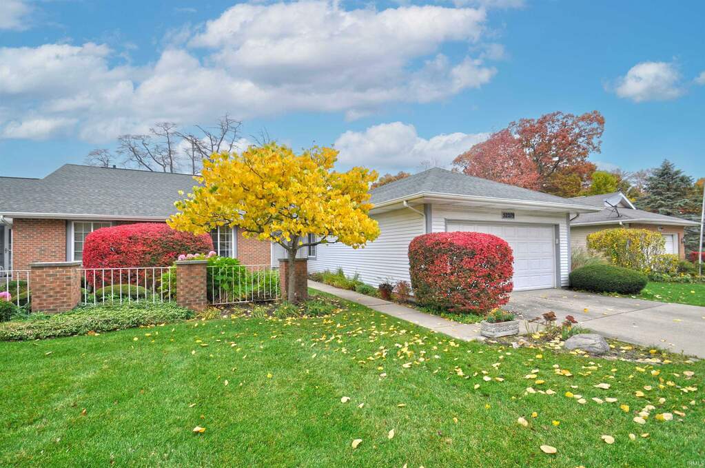 52279 Wembley Drive, South Bend, IN 46637 MLS 202341491