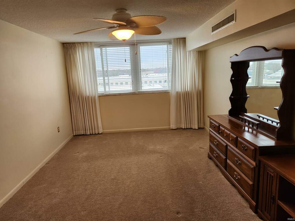 1100 Erie Avenue 609, Evansville, IN 47715 MLS 202342587