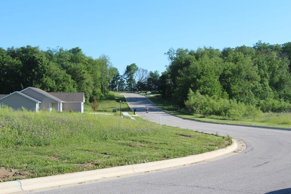 2252 Highlander Drive, Warsaw, IN 46580 MLS 202342629 properties Indy