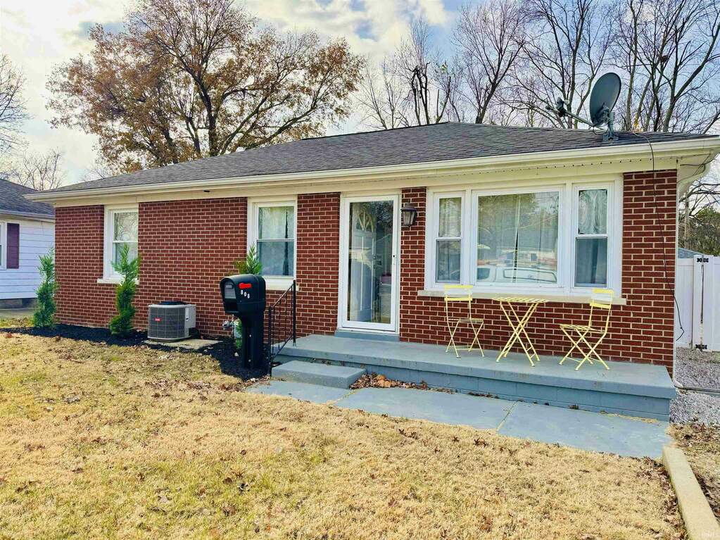 808 N Alvord Boulevard, Evansville, IN 47711 MLS 202342814