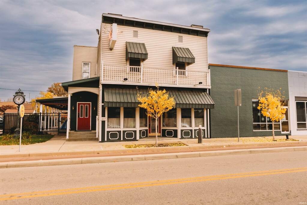 607 N Main Street, Evansville, IN 47711 MLS 202342876 properties Indy