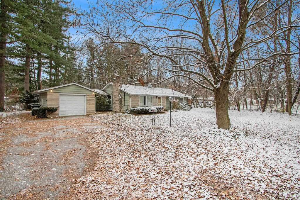 52385 Portage Road, South Bend, IN 46628 MLS 202343063 properties