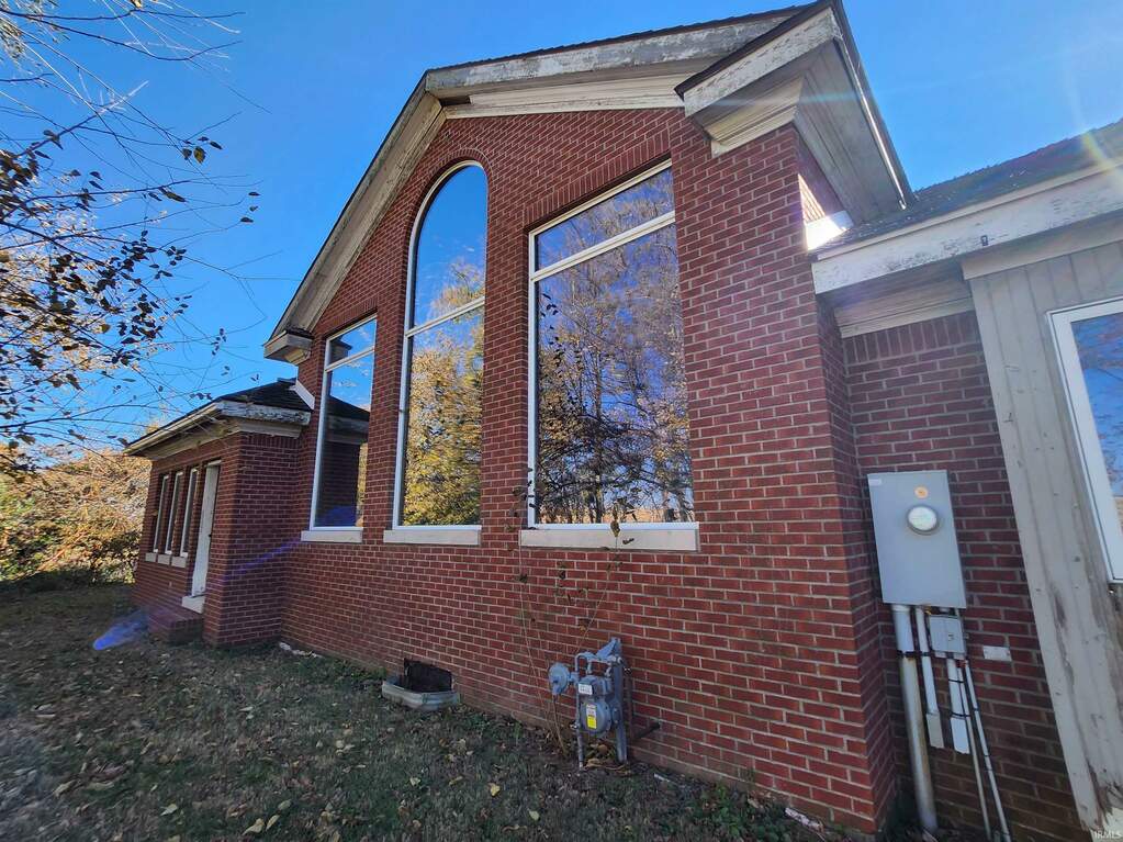 7920 Weilbrenner Road, Mount Vernon, IN 47620 MLS 202343197