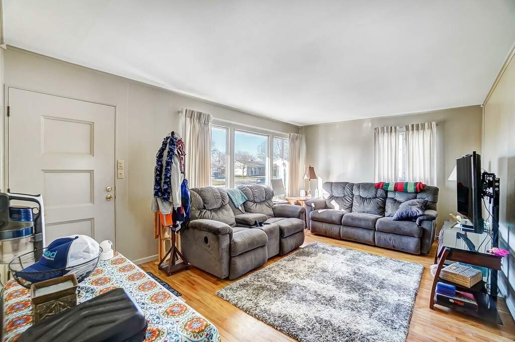 1727 N Glendale Drive, Fort Wayne, IN 46804 MLS 202343396