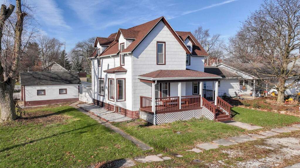 135 S Monon Avenue, Francesville, IN 47946 MLS 202344082