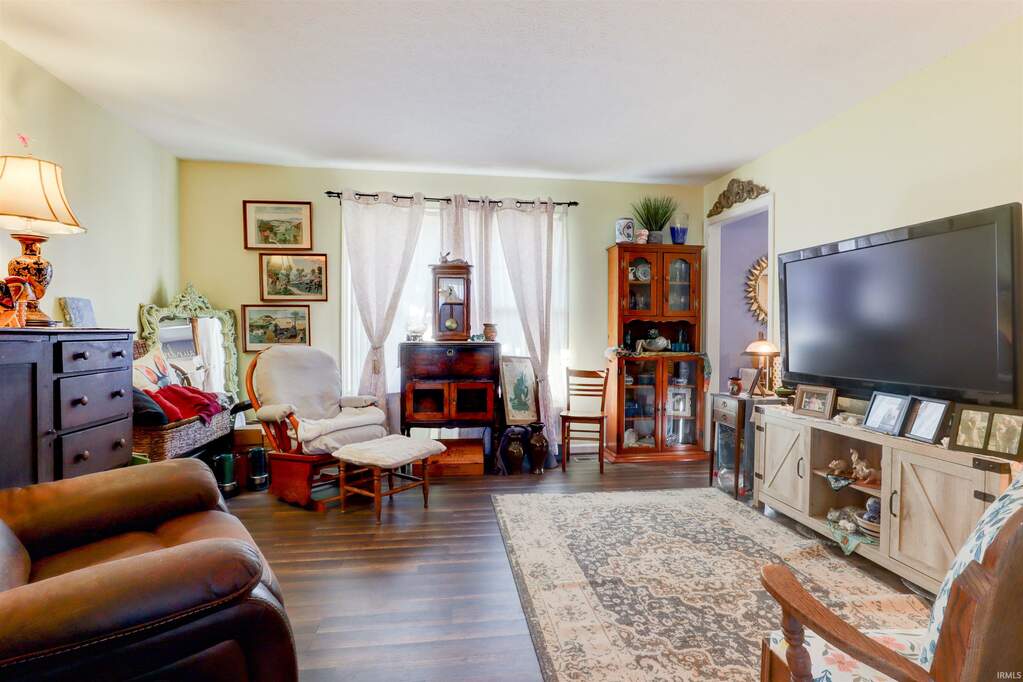 9129 Clear Creek Drive, Evansville, IN 47711 MLS 202344244