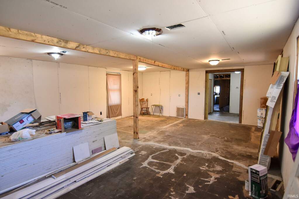 899 Inderrieden Road, Chandler, IN 47610 MLS 202344760 properties