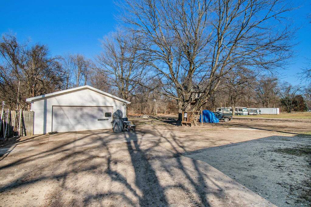 22447 County Road 6 Road, Elkhart, IN 46514 MLS 202344831