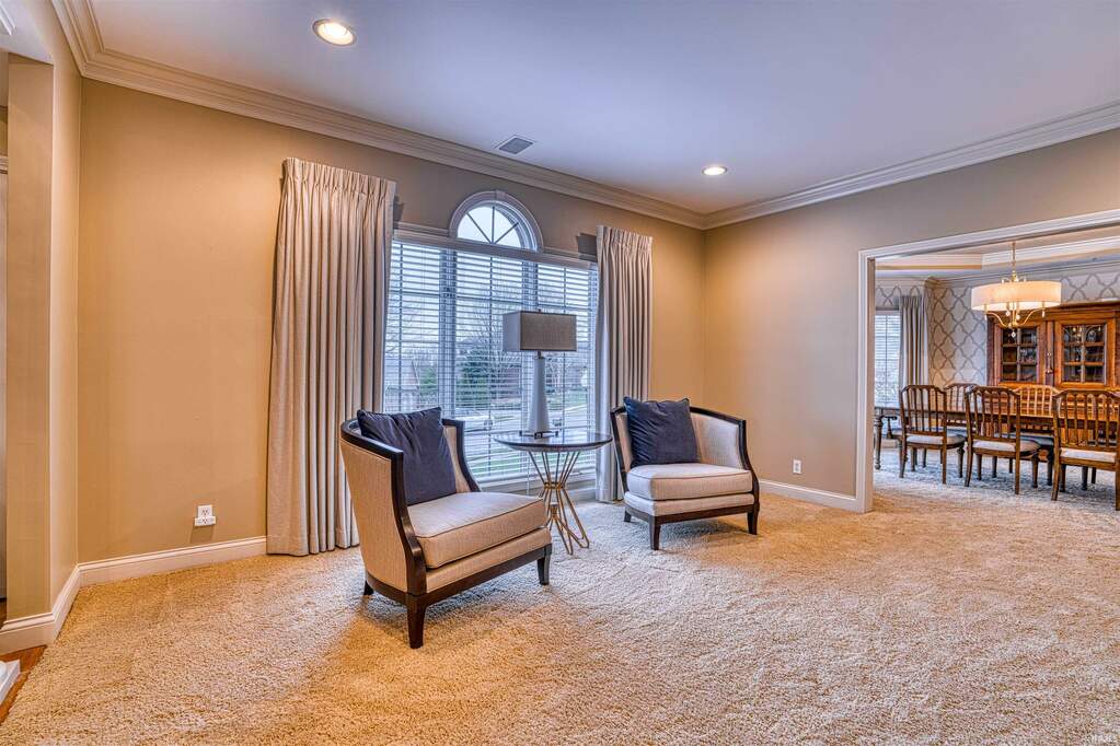 2455 Lakeridge Drive, Newburgh, IN 47630 MLS 202345722 properties