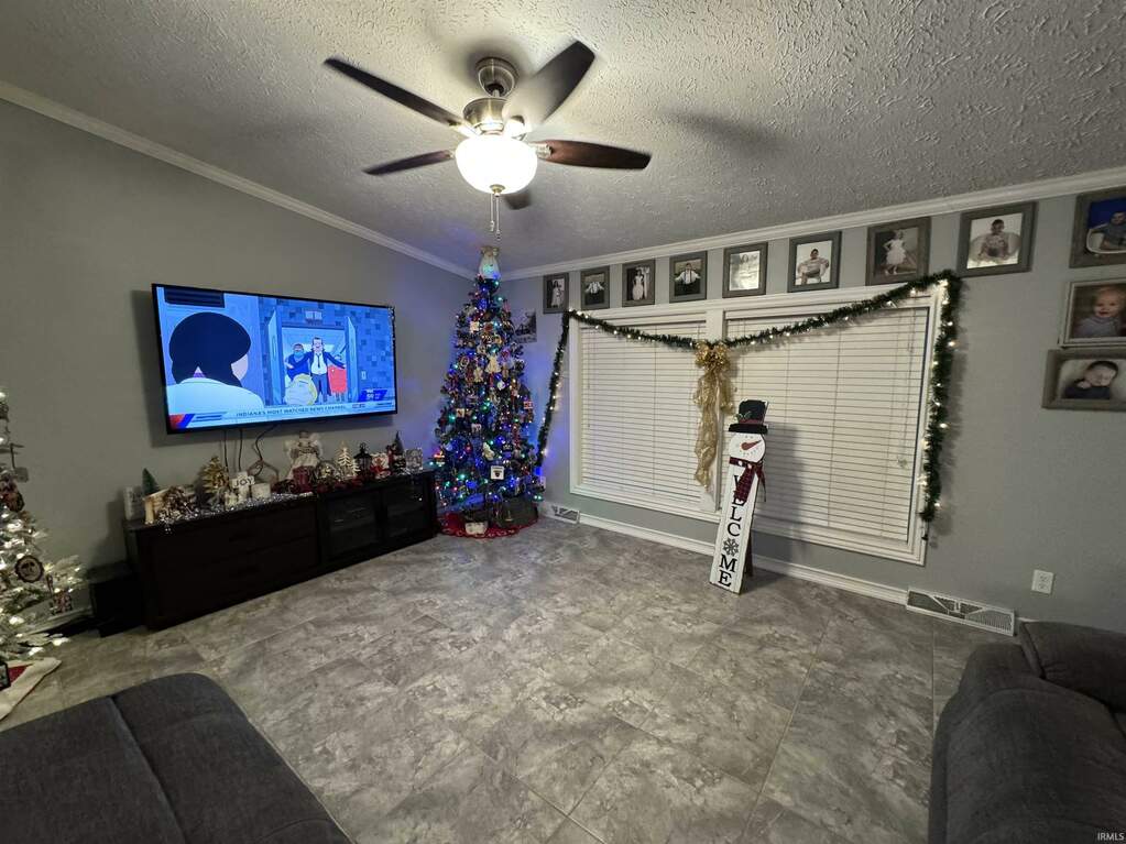 604 W North Street, Upland, IN 46989 MLS 202400653 properties Indy