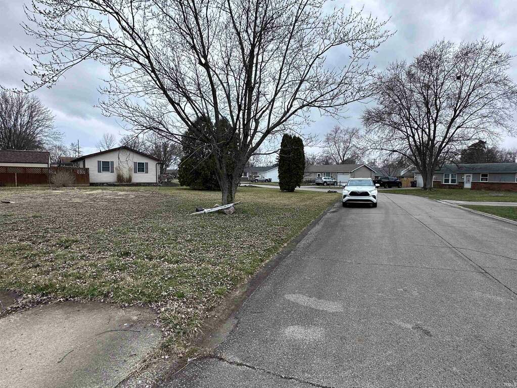 469 Indiana Avenue, Parker City, IN 47368 MLS 202407027