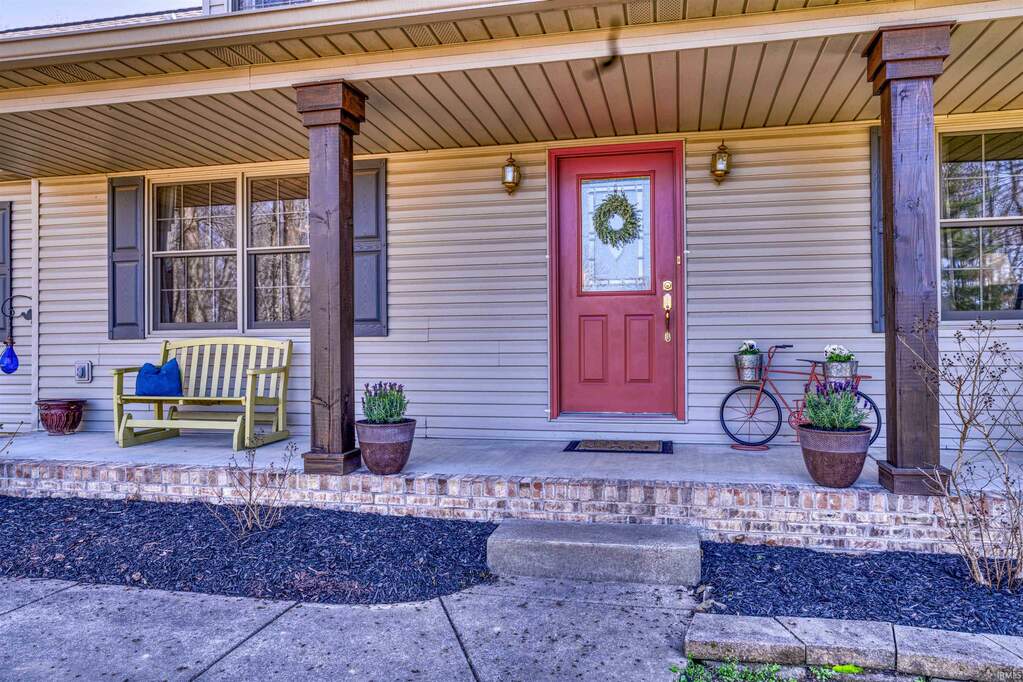 3888 N State Route 61 Highway, Boonville, IN 47601 MLS 202408114