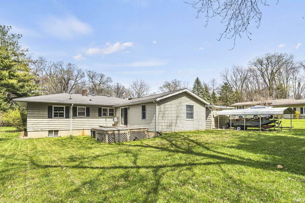 700 Robson Road, Winona Lake, IN 46590 MLS 202412268 properties Indy