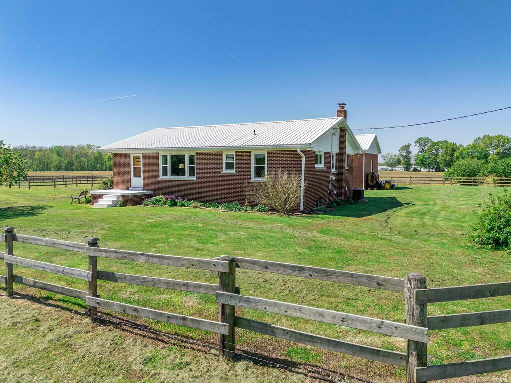 1793 Savah Road, Mount Vernon, IN 47620 MLS 202413732 properties Indy