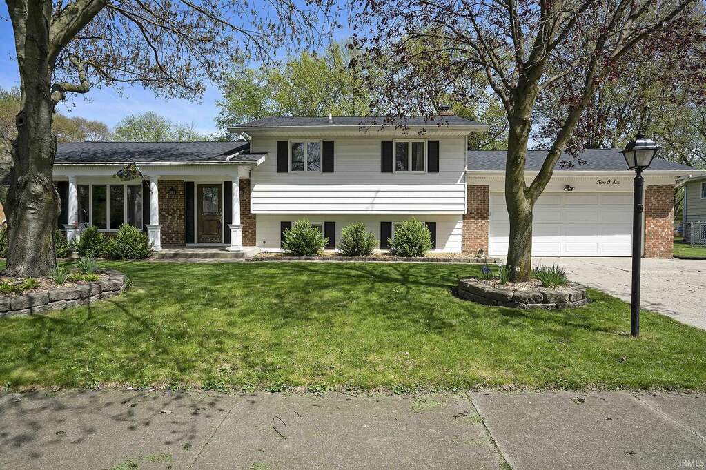 206 Mount Vernon Drive, Goshen, IN 46526 MLS 202413837 properties