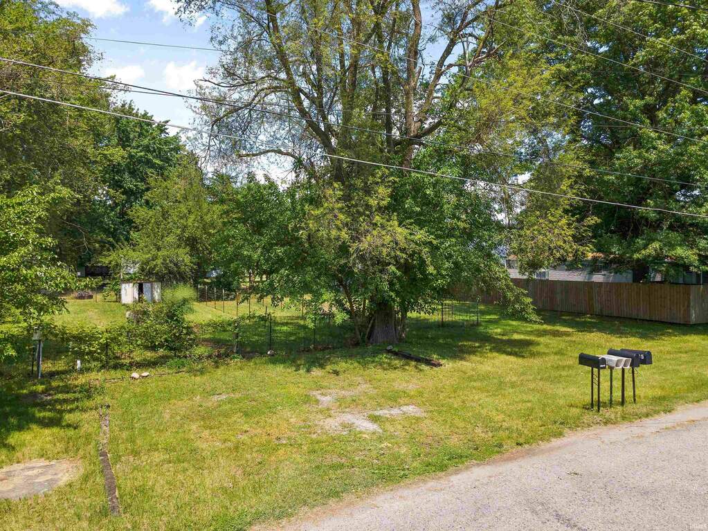 80 Lane 415 Jimmerson Lake, Fremont, IN 46737 MLS 202418430