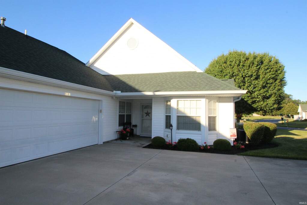 5101 N Preakness Court, Muncie, IN 47304 MLS 202424077 properties Indy