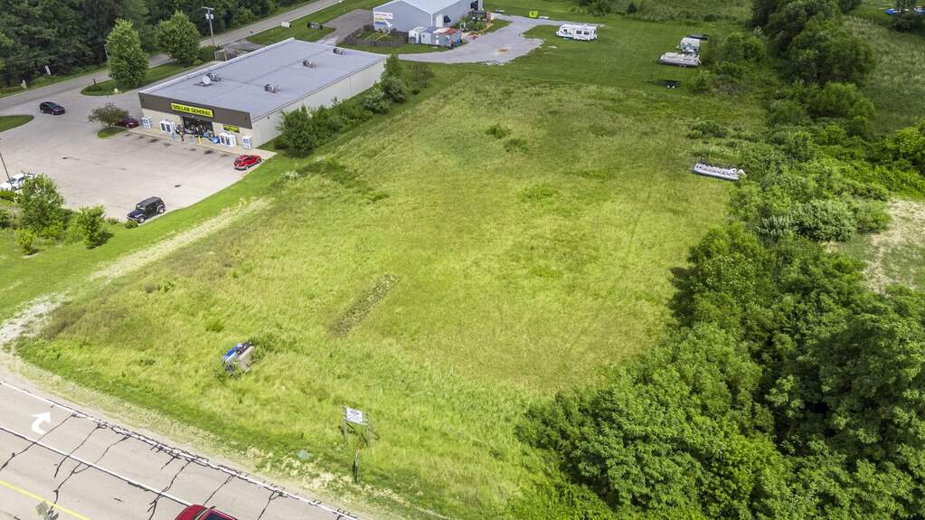 2530 N 200 W, Angola, IN 46703 - View 3