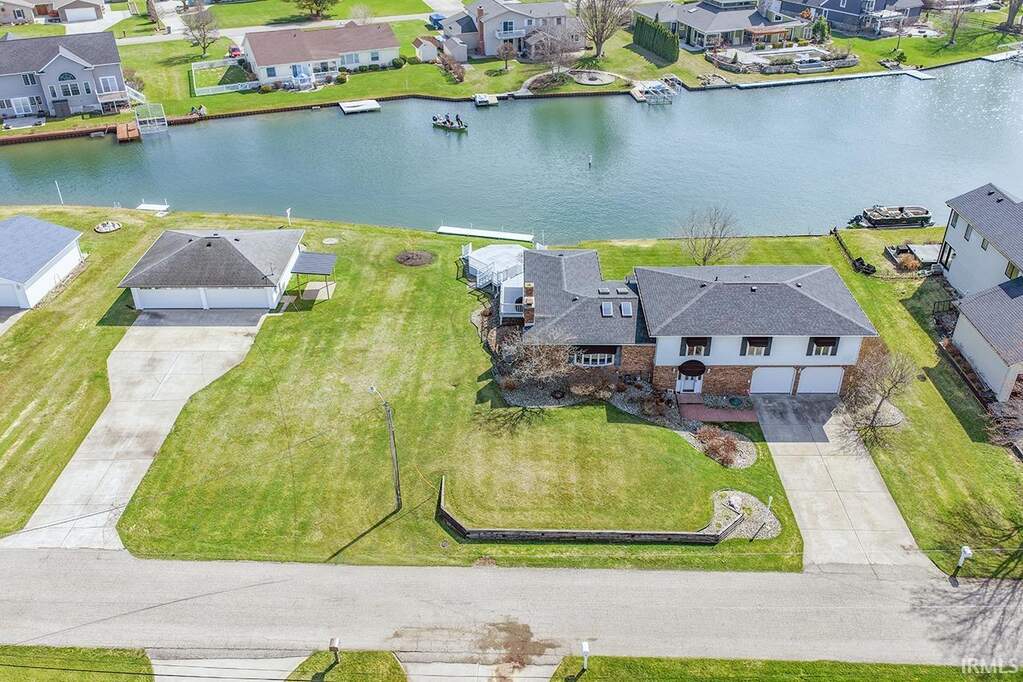 51198 Aqua Drive, Elkhart, IN 46514, Elkhart