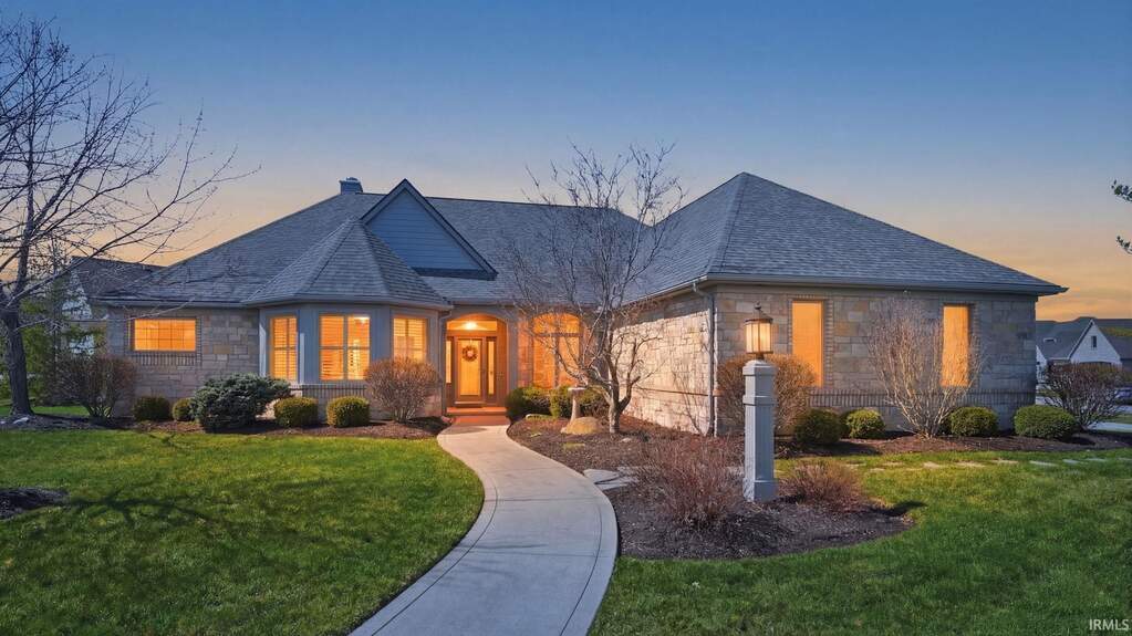 15725 Golden Eagle Cove, Huntertown, IN 46748 | MLS# 202610011 ...