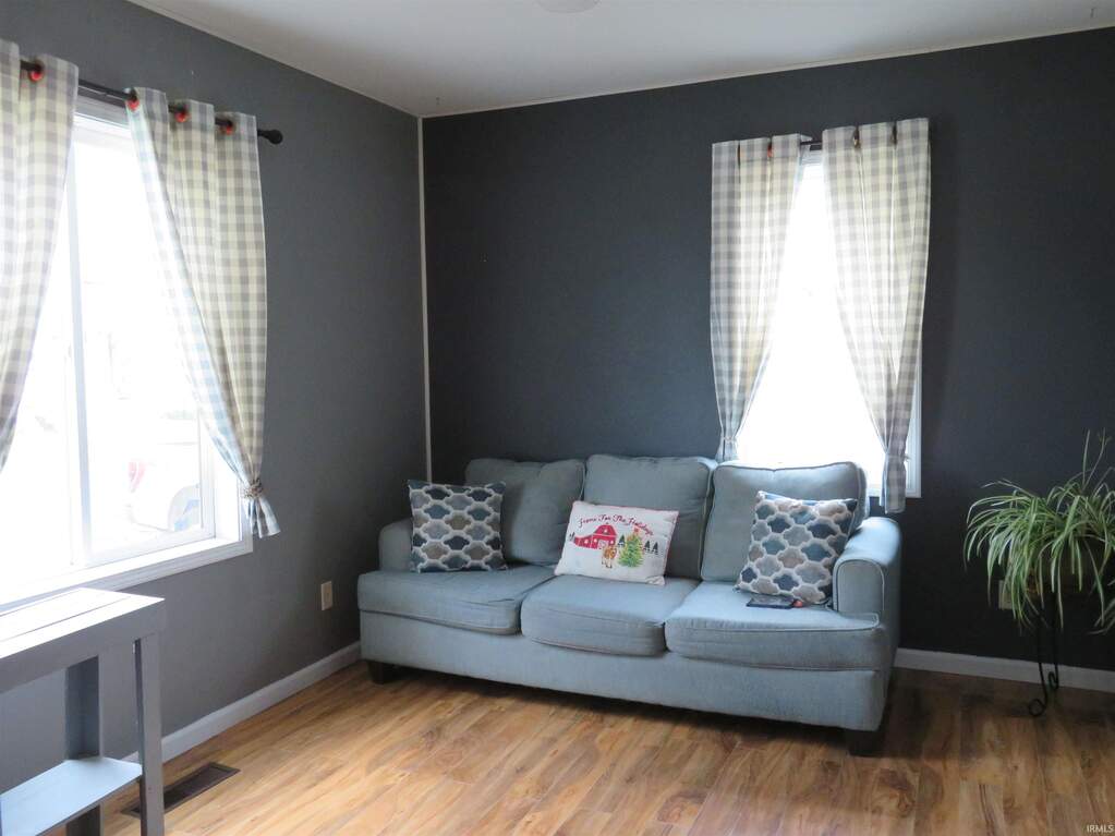 200 W Washington Street, Syracuse, IN 46567 - More