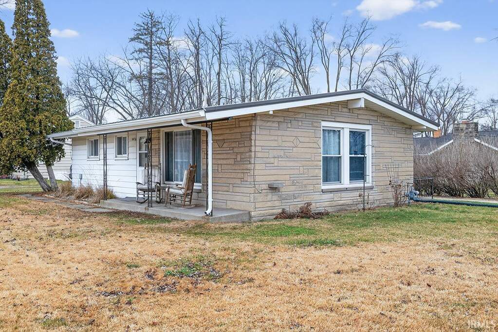 1674 Toledo Road, Elkhart, IN 46516 - View 2