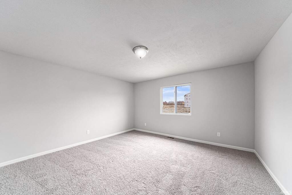 50679 Hunters Edge Drive, Elkhart, IN 46514 - View 6