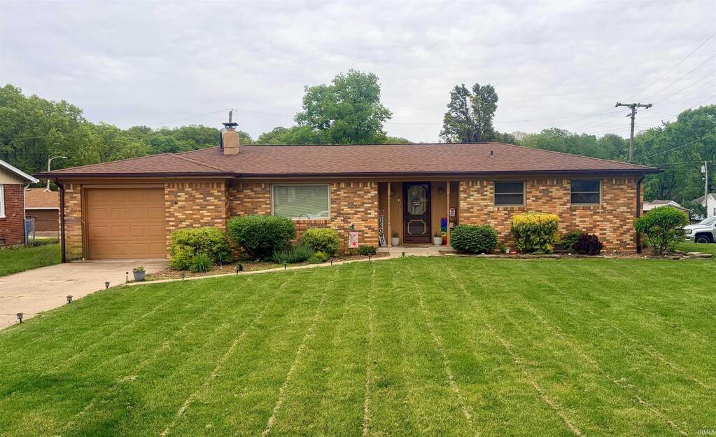 1101 Mitchell Avenue, Monticello, IN 47960, Monticello