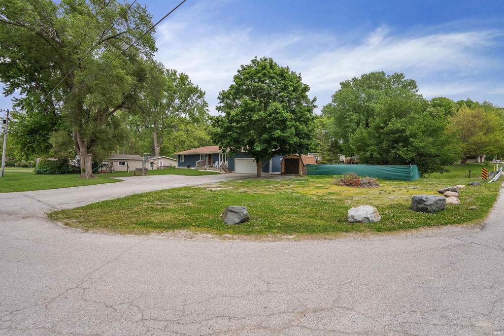 11128 N Quiet Water Road, Monticello, IN 47960 - View 3