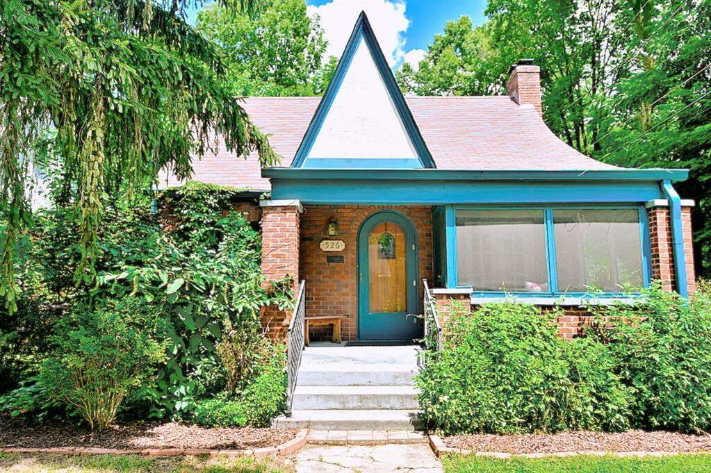 526 Kessler Blvd E, Indianapolis, IN 46220 MLS 21882162