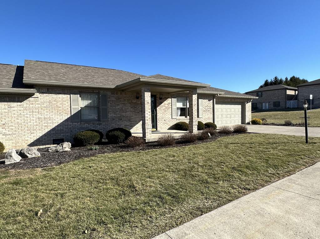 77 Ridgeland Road, Greencastle, IN 46135 MLS 21901403 properties Indy