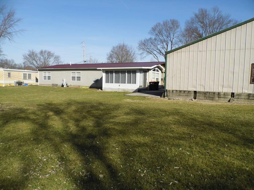 316 N Market Street, Delphi, IN 46923 MLS 21905894 properties Indy