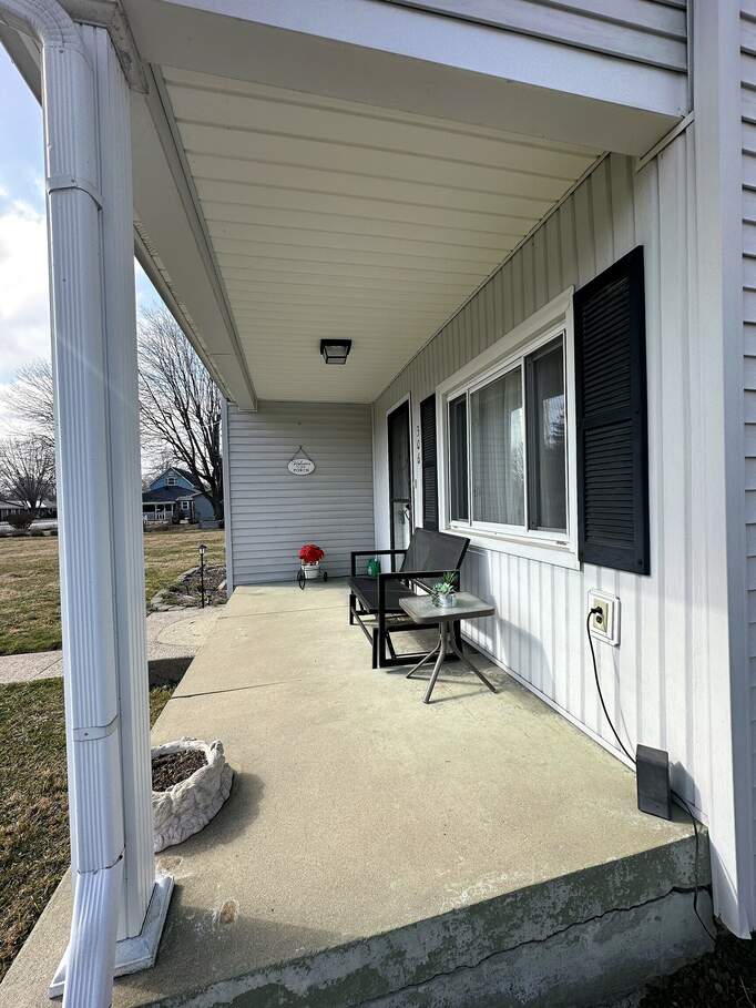 306 E Forest Home Street, Roachdale, IN 46172 MLS 21907326 properties Indy