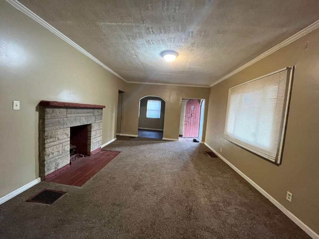 2965 Kessler Blvd N Drive, Indianapolis, IN 46222 MLS 21908922 properties Indy