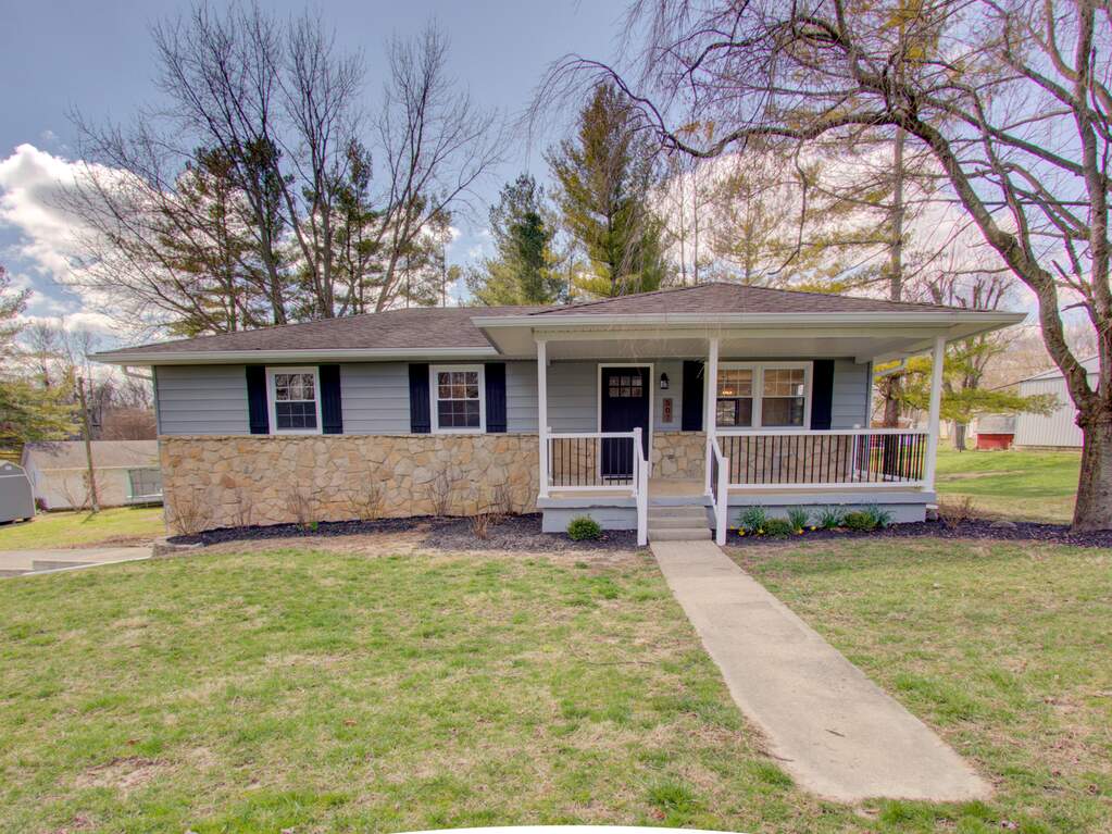 507 E Jefferson Street, Saint Paul, IN 47272 MLS 21910531