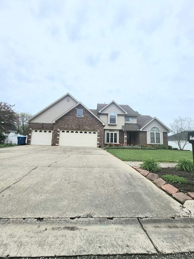 633 S Dobbs Glen Street, Terre Haute, IN 47803 MLS 21917389