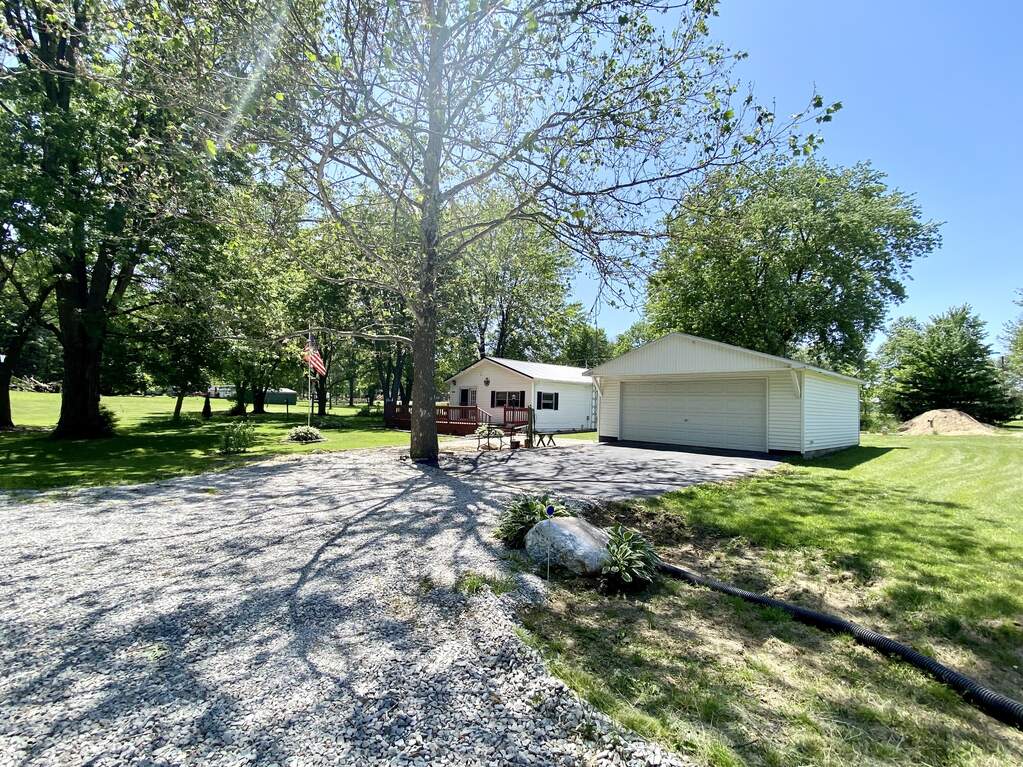 1038 Bert Court, Kingman, IN 47952 MLS 21923687 properties Indy